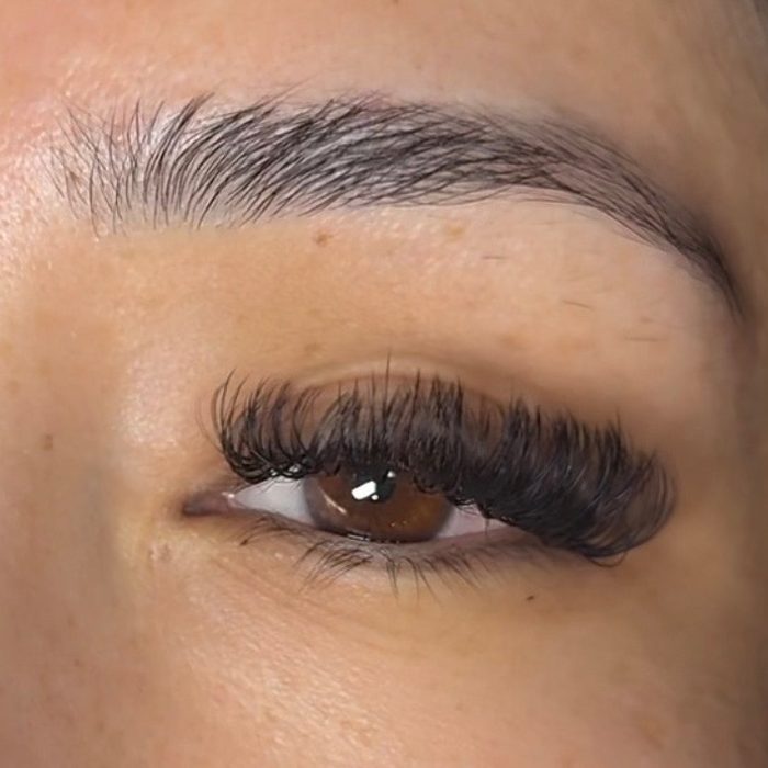 Hybrid set seen from the side